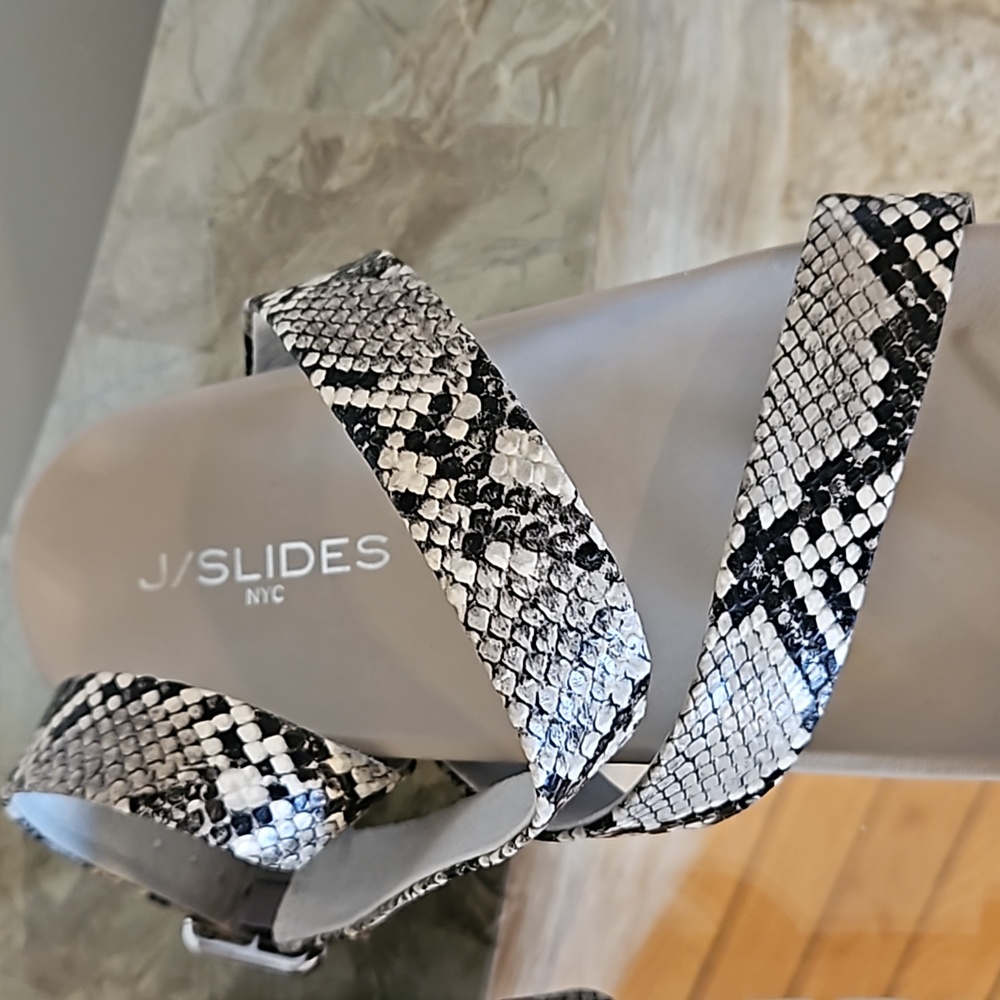 NEW J SLIDES NYC - Picture 3 of 6